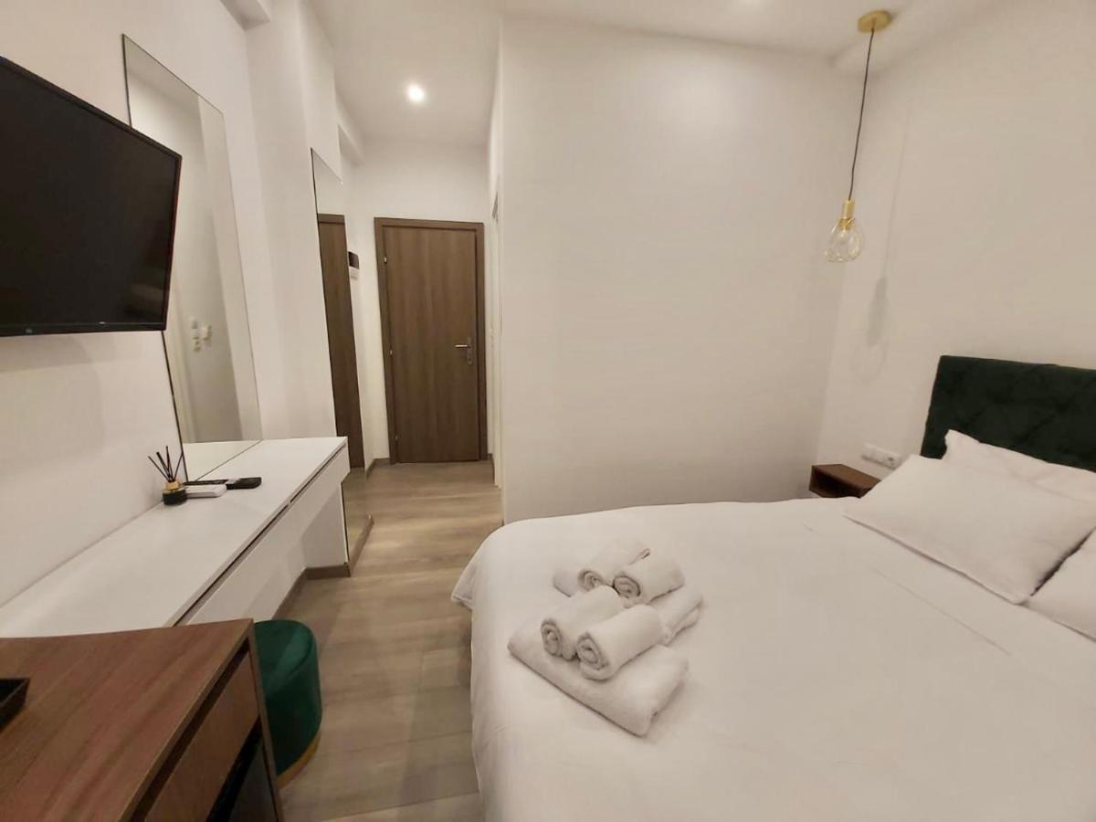 Real City Suites Syntagma Atenas Exterior foto