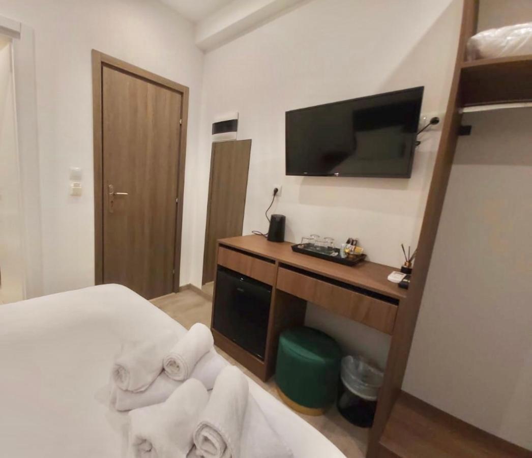 Real City Suites Syntagma Atenas Exterior foto